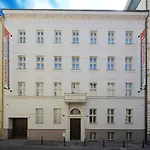 Aparthotel Downtown Jugoslavska 4*