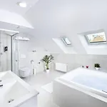 Downtown Jugoslavska Aparthotel 4*