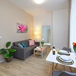 Downtown Jugoslavska 4* Prague
