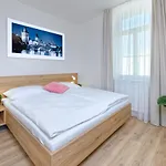Downtown Jugoslavska Aparthotel Prague