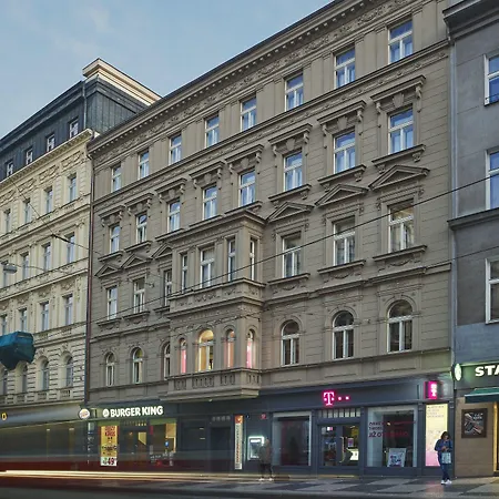 Downtown Jugoslavska Hotel apartamentowy Praga