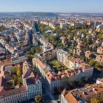 Downtown Jugoslavska 4* Prag