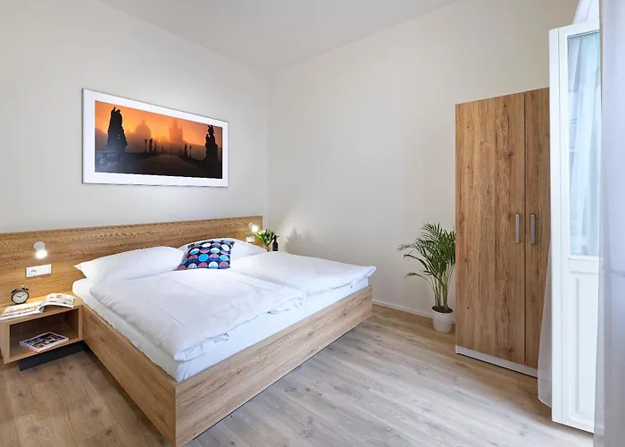 Downtown Jugoslavska 4*