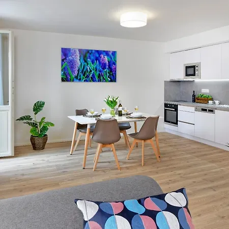 Apartmanhotel Downtown Jugoslavska Prága