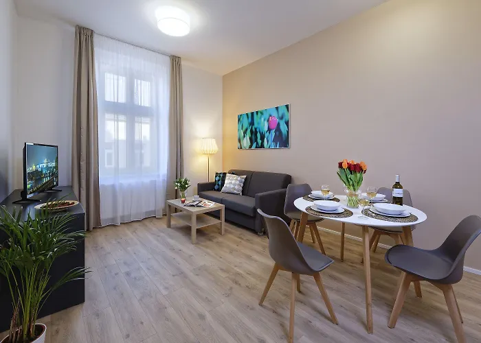 Lejlighedshotel Downtown Jugoslavska 4*